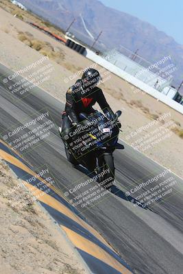 media/Jan-18-2024-Racers Edge (Thu) [[008952c709]]/B Group/Session 2 (Turn 15 Inside)/